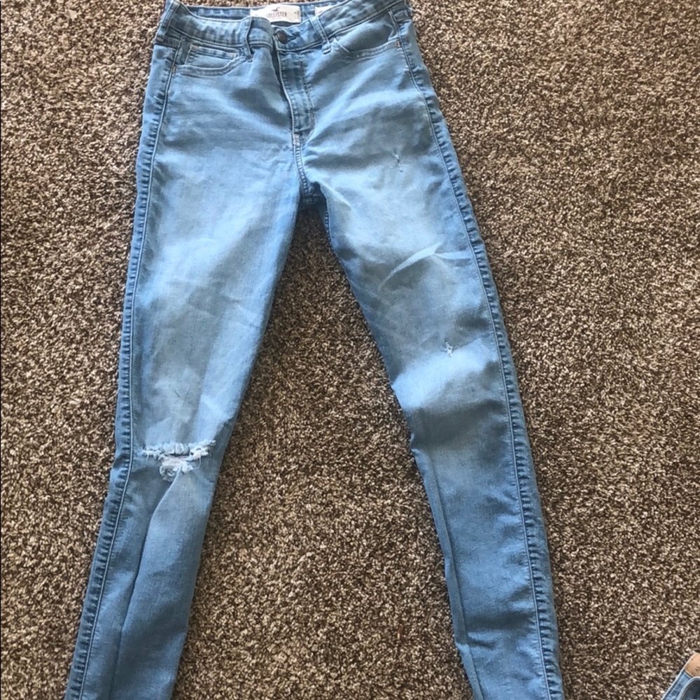 Size 7L Hollister Jeans